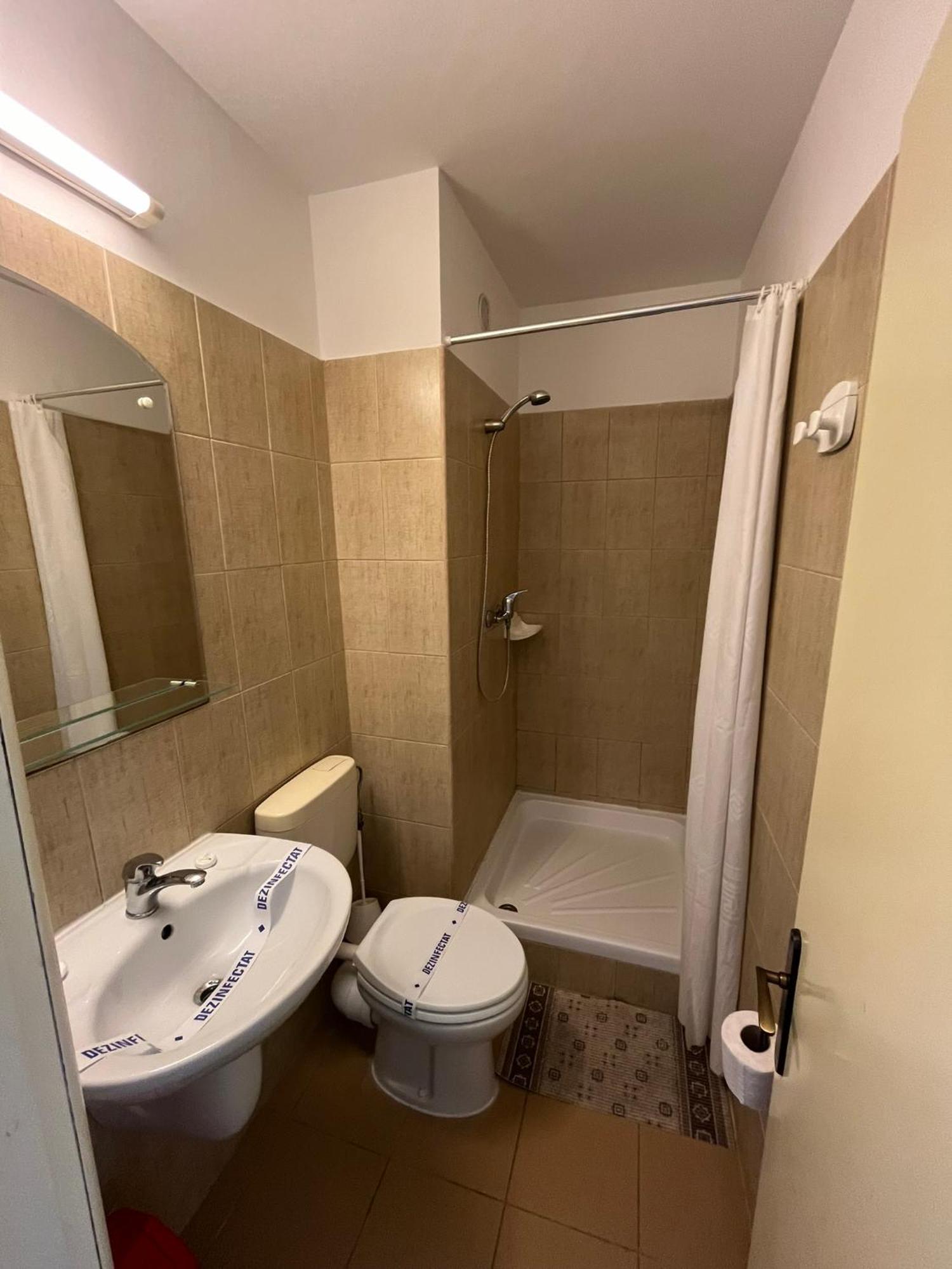 Hotel Metropol Мамая Екстериор снимка